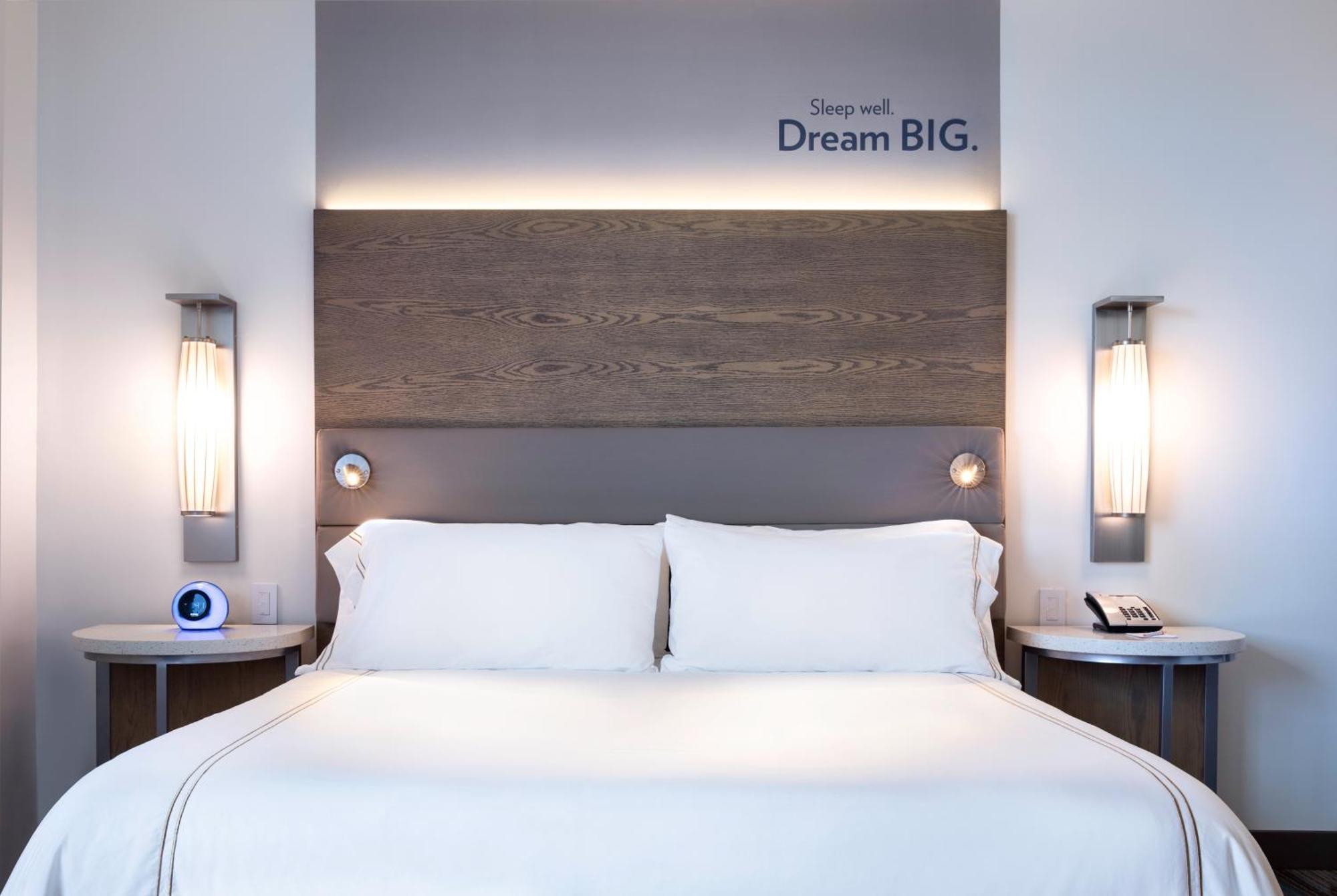 Hotel Even Miami - Airport By Ihg 3*